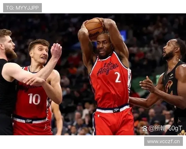 快船逆转灰熊 小卡独取28分